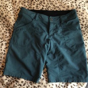 Dakine mountain bike shorts
